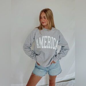 Hanes America Varsity Crew Neck Sweatshirt - Light Gray - Size Medium